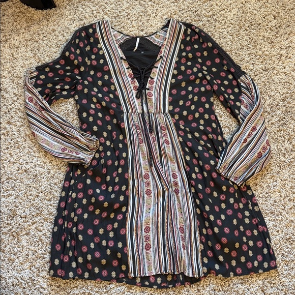 Free People Black and Red Lace Dress - Picture 1 of 8